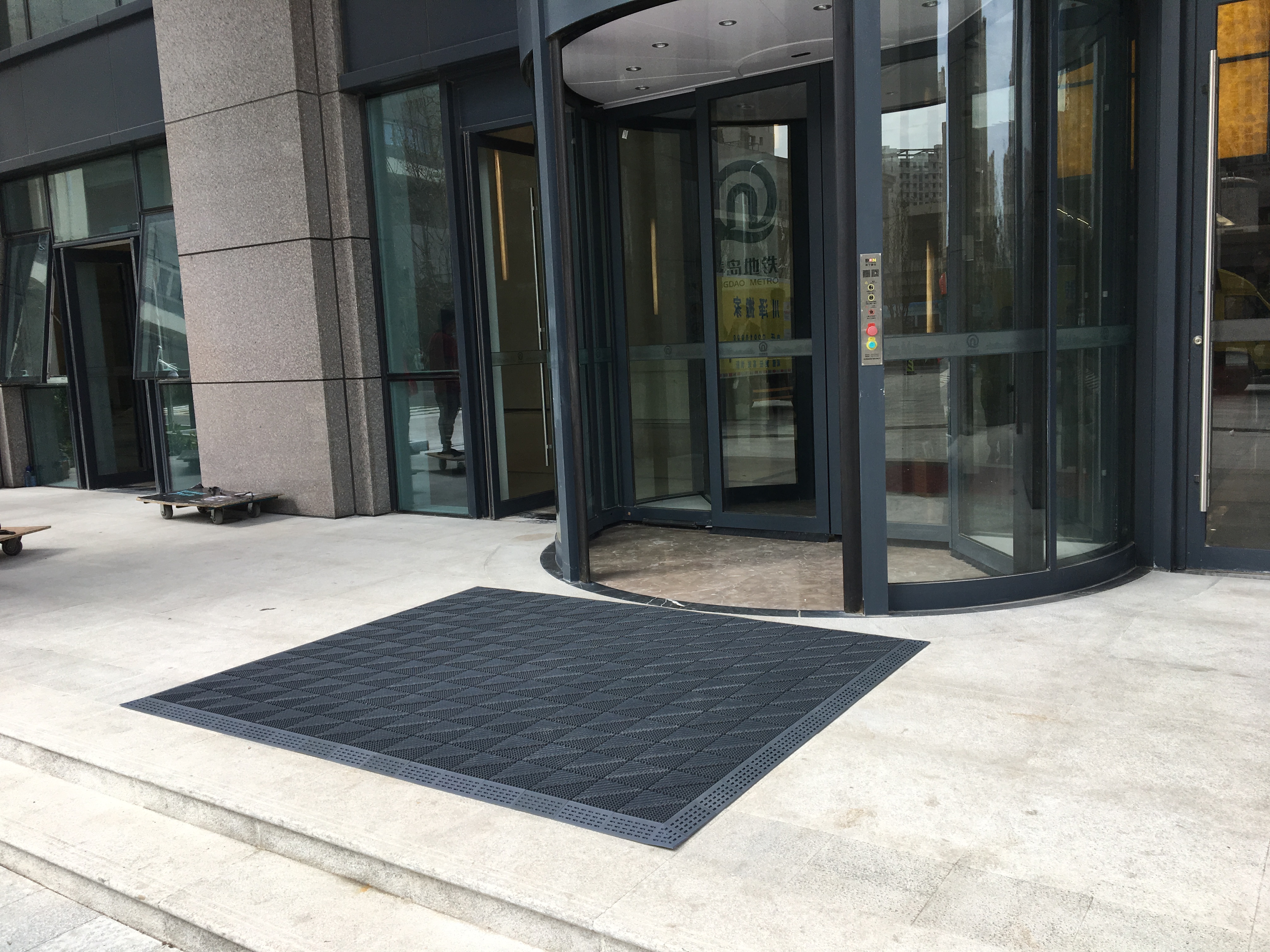 除塵、防滑、刮砂地墊